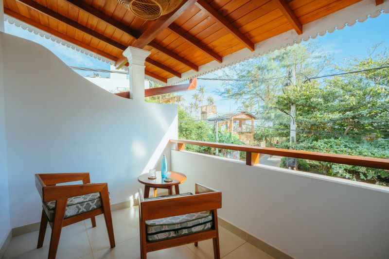 table and chairs in the balcony